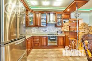 Дом 235м², 2-этажный, участок 7 сот.  
