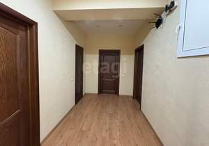 Дом 290м², 3-этажный, участок 8 сот.  
