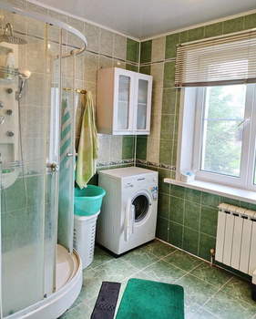 Дом 210м², 2-этажный, участок 10 сот.  