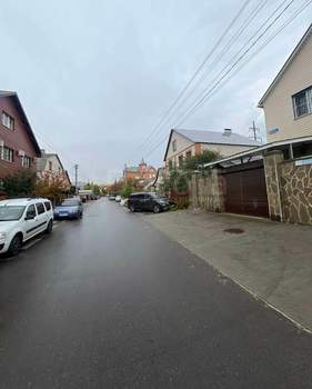Дом 254м², 2-этажный, участок 7 сот.  