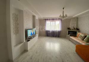 Дом 284м², 2-этажный, участок 10 сот.  