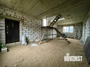 Дом 205м², 2-этажный, участок 6 сот.  