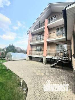 Дом 250м², 2-этажный, участок 10 сот.  
