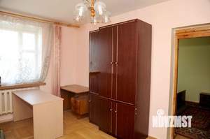 Дом 300м², 3-этажный, участок 7 сот.  