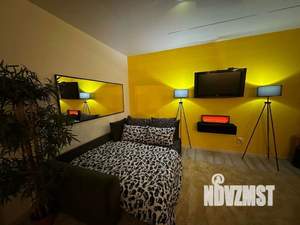 1-к квартира, посуточно, 50м2, 1/1 этаж