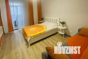 1-к квартира, посуточно, 37м2, 9/17 этаж