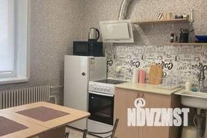 1-к квартира, посуточно, 35м2, 5/17 этаж