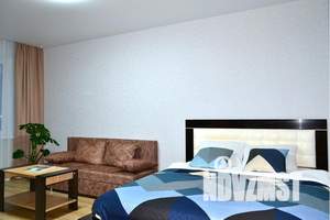 1-к квартира, посуточно, 39м2, 9/17 этаж