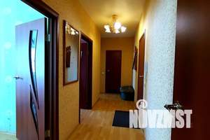 2-к квартира, посуточно, 69м2, 7/17 этаж