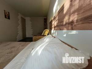 2-к квартира, посуточно, 43м2, 1/1 этаж