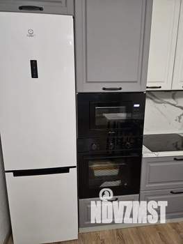 1-к квартира, посуточно, 42м2, 5/25 этаж