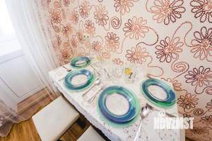 2-к квартира, посуточно, 70м2, 1/1 этаж