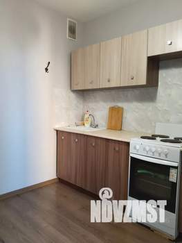 1-к квартира, посуточно, 37м2, 4/18 этаж