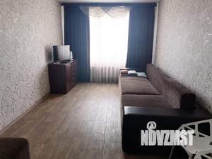 2-к квартира, посуточно, 57м2, 1/1 этаж