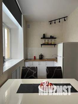 Студия квартира, посуточно, 35м2, 3/7 этаж