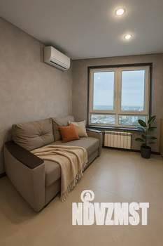 1-к квартира, посуточно, 40м2, 18/21 этаж