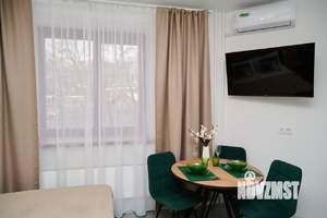 Студия квартира, посуточно, 20м2, 1/6 этаж