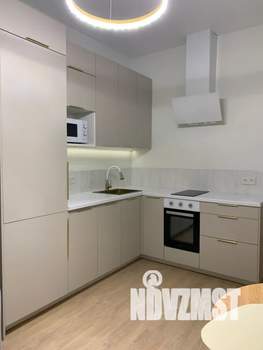 1-к квартира, посуточно, 42м2, 2/8 этаж