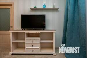 1-к квартира, посуточно, 49м2, 1/1 этаж