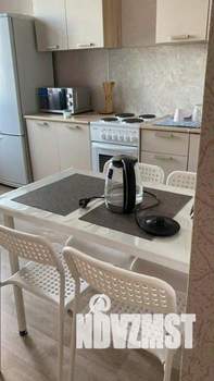 1-к квартира, посуточно, 39м2, 1/1 этаж