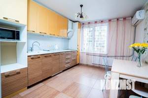 2-к квартира, посуточно, 79м2, 1/1 этаж