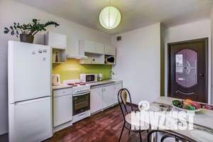 1-к квартира, посуточно, 40м2, 4/23 этаж