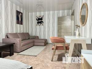 1-к квартира, посуточно, 42м2, 1/1 этаж