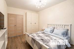 1-к квартира, посуточно, 42м2, 5/25 этаж