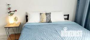 Студия квартира, посуточно, 20м2, 12/18 этаж