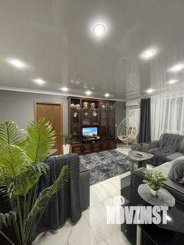 3-к квартира, посуточно, 71м2, 1/5 этаж