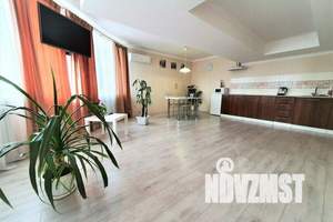 1-к квартира, посуточно, 42м2, 13/16 этаж