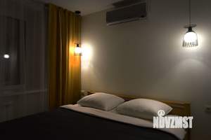 1-к квартира, посуточно, 44м2, 7/10 этаж
