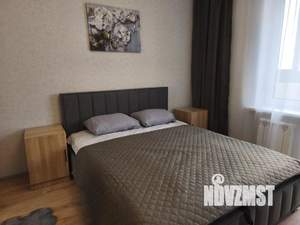 2-к квартира, посуточно, 44м2, 1/1 этаж