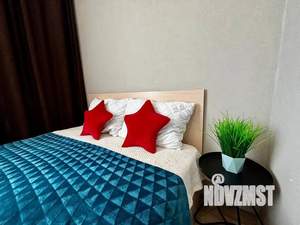 2-к квартира, посуточно, 45м2, 4/17 этаж