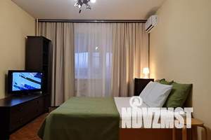 1-к квартира, посуточно, 41м2, 7/10 этаж