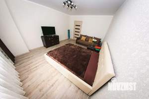 1-к квартира, посуточно, 45м2, 1/1 этаж