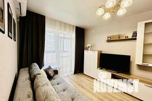 1-к квартира, посуточно, 38м2, 11/21 этаж