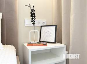 1-к квартира, посуточно, 44м2, 7/17 этаж