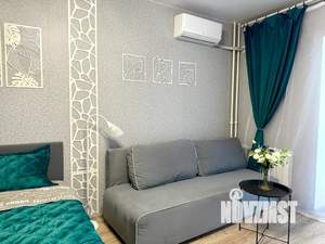 1-к квартира, посуточно, 45м2, 18/25 этаж