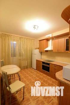 1-к квартира, посуточно, 49м2, 1/1 этаж