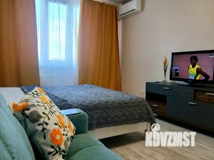 1-к квартира, посуточно, 43м2, 15/17 этаж