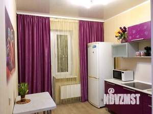 1-к квартира, посуточно, 37м2, 10/16 этаж