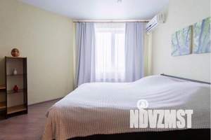 1-к квартира, посуточно, 40м2, 11/17 этаж