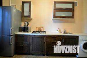 1-к квартира, посуточно, 46м2, 6/8 этаж