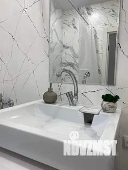 1-к квартира, посуточно, 50м2, 2/17 этаж