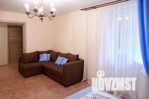 1-к квартира, посуточно, 38м2, 2/25 этаж