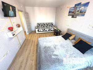 1-к квартира, посуточно, 42м2, 19/25 этаж