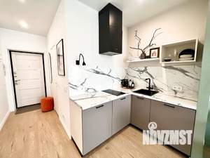 Студия квартира, посуточно, 27м2, 11/19 этаж