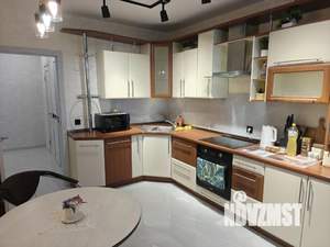 1-к квартира, посуточно, 48м2, 1/1 этаж