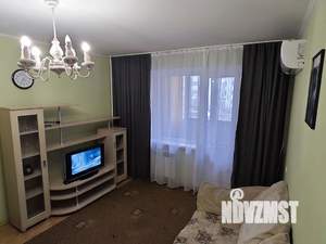 1-к квартира, посуточно, 40м2, 2/10 этаж
